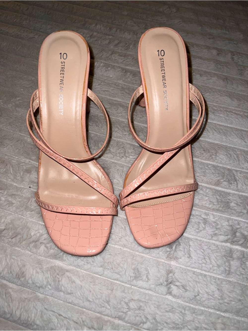 Streetwear Society Peach-Pink Croc-Embossed Strappy Square-Toe Heels